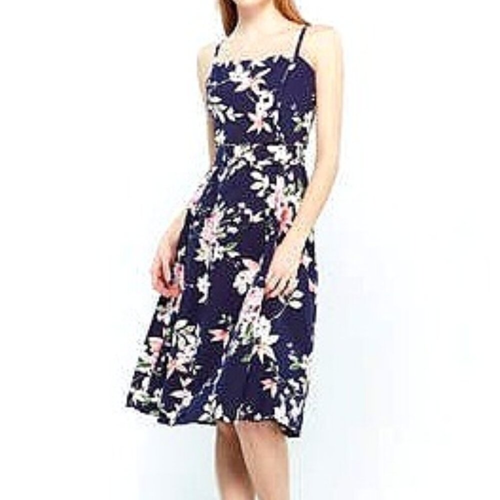 NWOT Eliza J Garden Dress